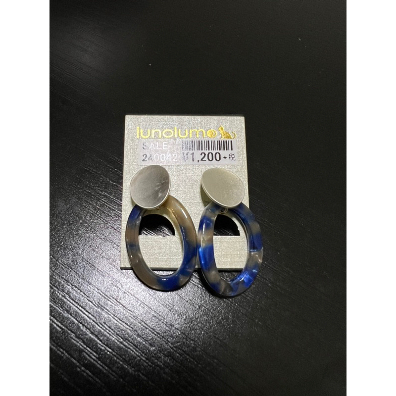 Bông tai đinh, chất liệu đẹp