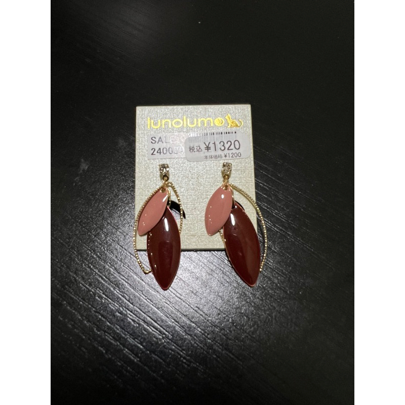 Bông tai đinh, chất liệu đẹp