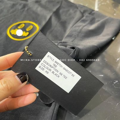 SKETCH MASCOT EMBROIDERY BLACK - Áo thun tee thêu hình mặt cười Mascot trước ngực