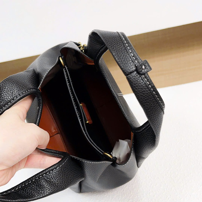 📛RẺ VÔ ĐỊCH📛TÚI C POLISHED PEBBLE LANA CM545 NỮ SIÊU XINH