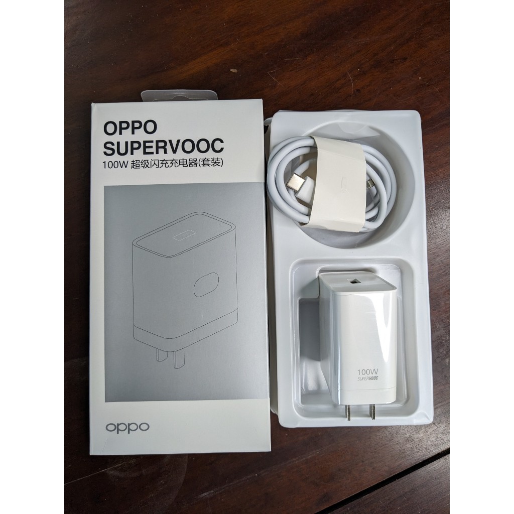 Sạc Oppo siêu nhanh SuperVooc 100W
