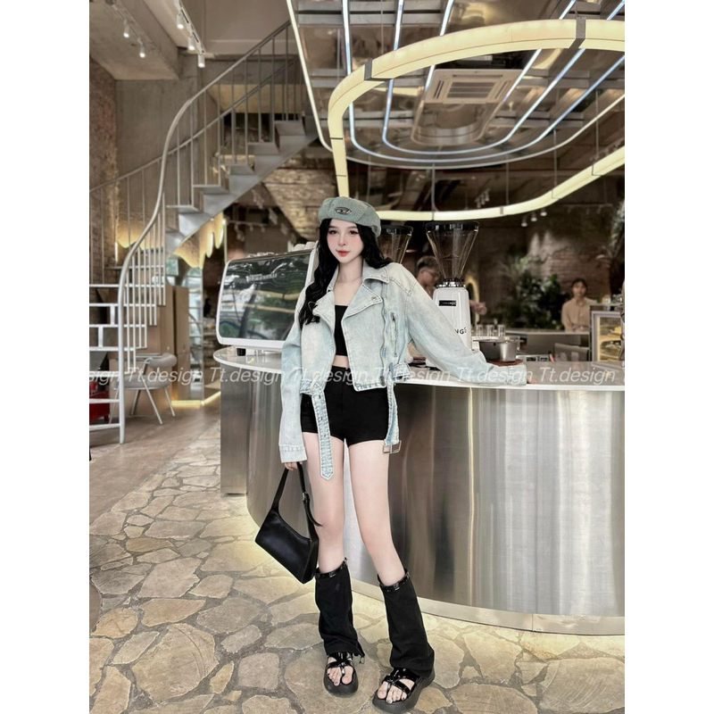 Áo bò khóa đai zara