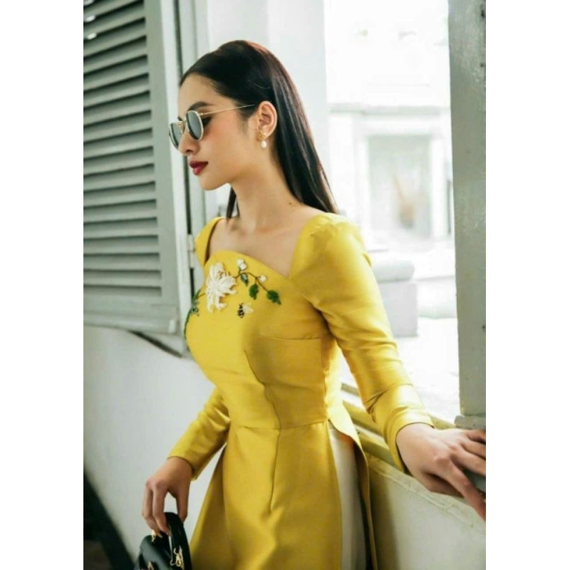 Áo dài đôi nam nữ siêu phẩm màu vàng