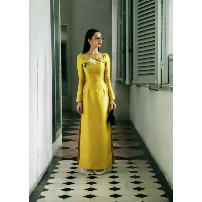 Áo dài đôi nam nữ siêu phẩm màu vàng
