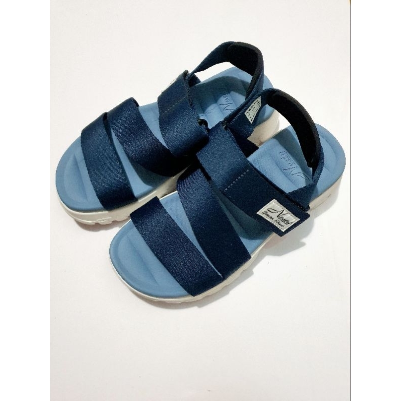 Sandal hàng nội địa quai dù cao 3.5 cm hàng xịn đi êm chân