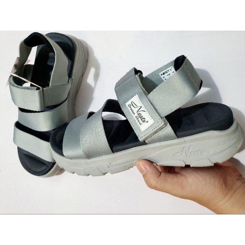 Sandal hàng nội địa quai dù cao 3.5 cm hàng xịn đi êm chân