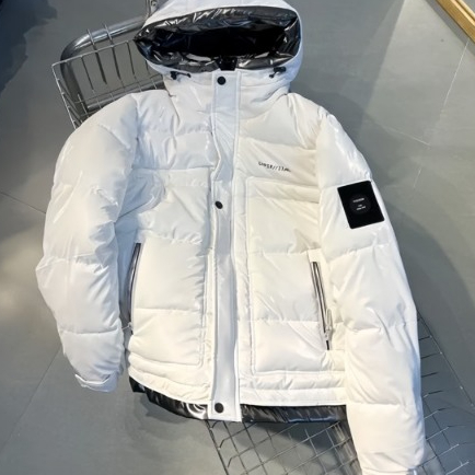 Áo Khoác Phao Nam Trần Bông Dày Dặn Bóng Mũ Liền Phối 2 Màu Trắng Đen Logo Thêu Tay Siêu Hottrend Form Dáng Unnisex 2023