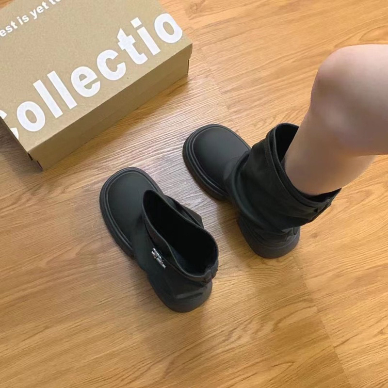 Boots da nhám cổ trùm phối khoá