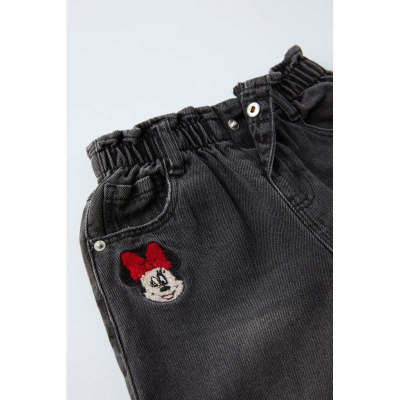 Quần Jean Suông Bé Gái Minnie Lật Gấu Đen Bạc ZR