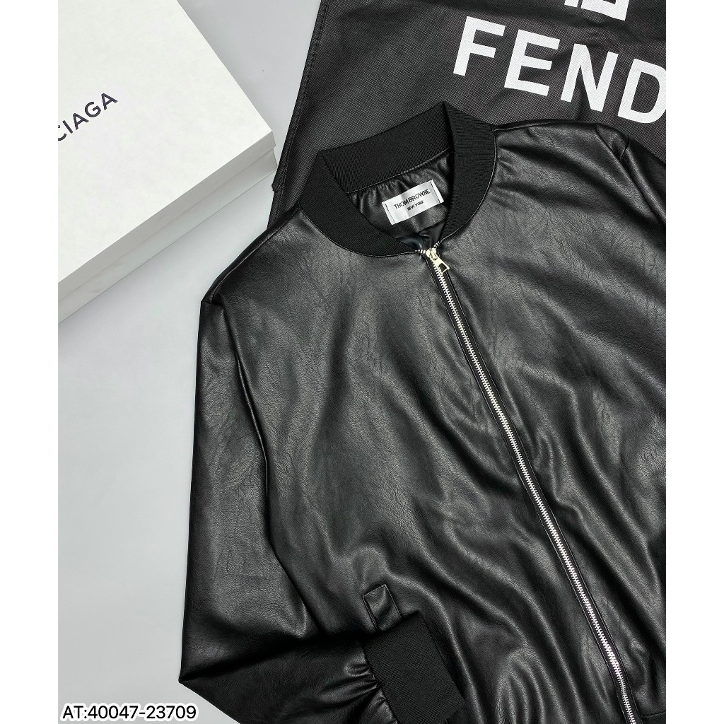 Áo khoác Bomber da thome browne 2 lớp ,chất da cao cấp phối tay thêu sọc cá tính