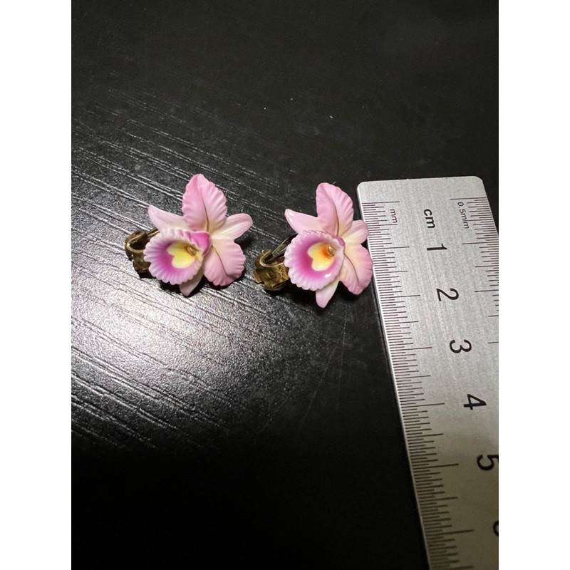 Bông tai bằng gốm, tinh xảo