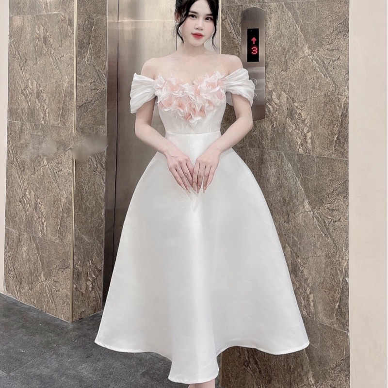 Váy Tapta Cánh Hoa Kết Tim Tay Tơ