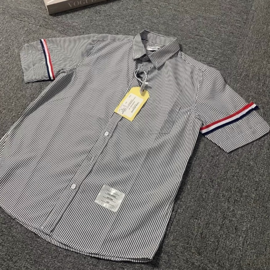 Áo Sơ Mi  cộc tay  nam nữ Kẻ Sọc 2 Tay Thời Trang  Unisex