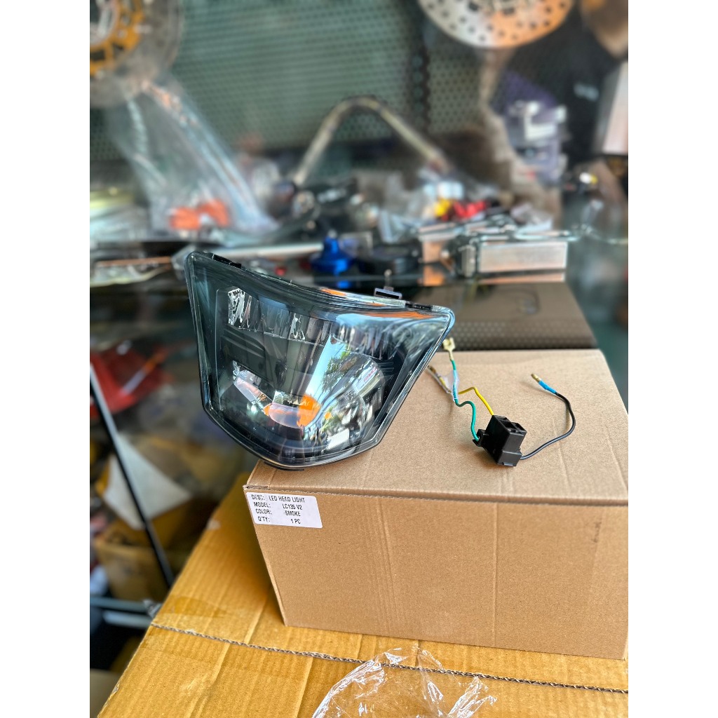 Pha đèn 2 Tầng Exciter 135 4S 2005-2010 Màu khói Cos - Pha Chuẩn