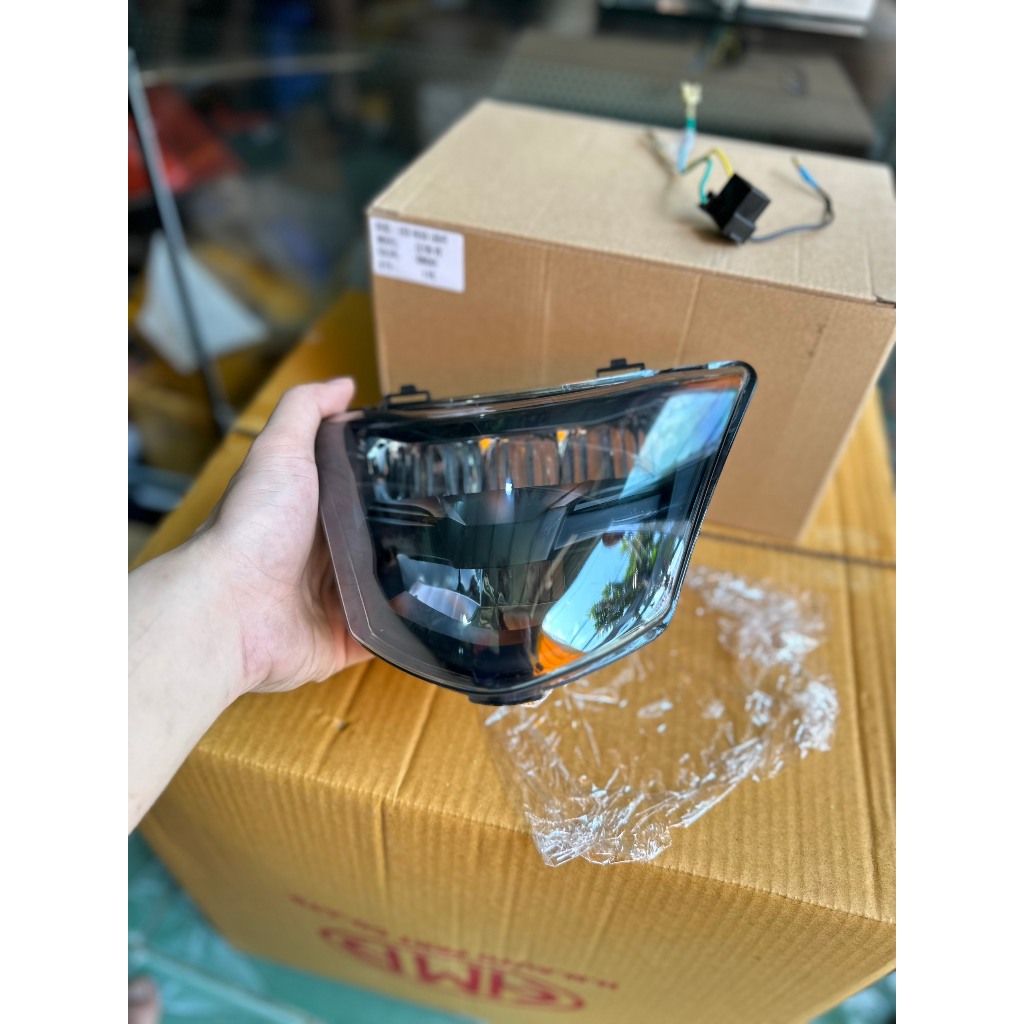 Pha đèn 2 Tầng Exciter 135 4S 2005-2010 Màu khói Cos - Pha Chuẩn