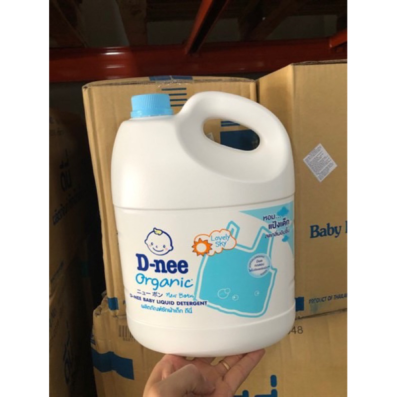 Nước giặt Dnee các mùi nhập khẩu Thái Lan