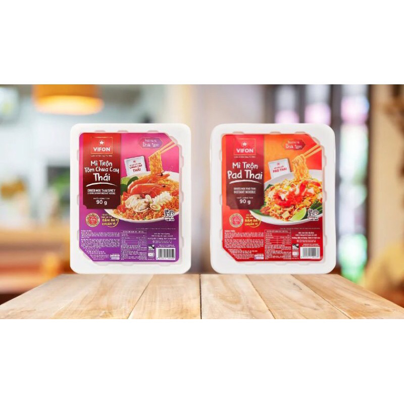 Mì trộn sốt Tôm Chua Cay Vifon khay 90g-Mì xào trộn sốt tôm chua cay ngon ăn liền hiệu Vifon