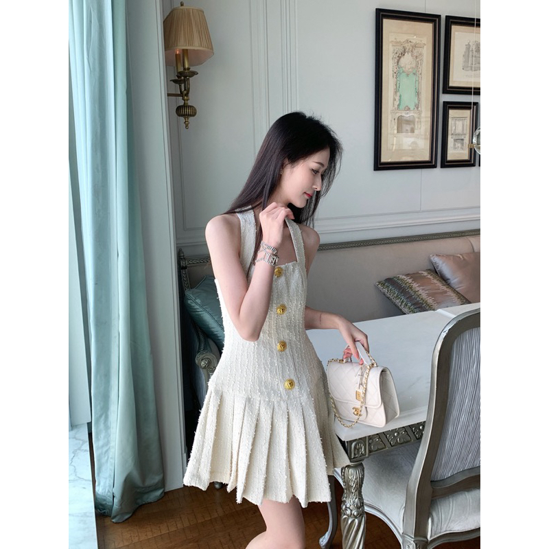 Váy dạ tweed 🤍 SongZuEr