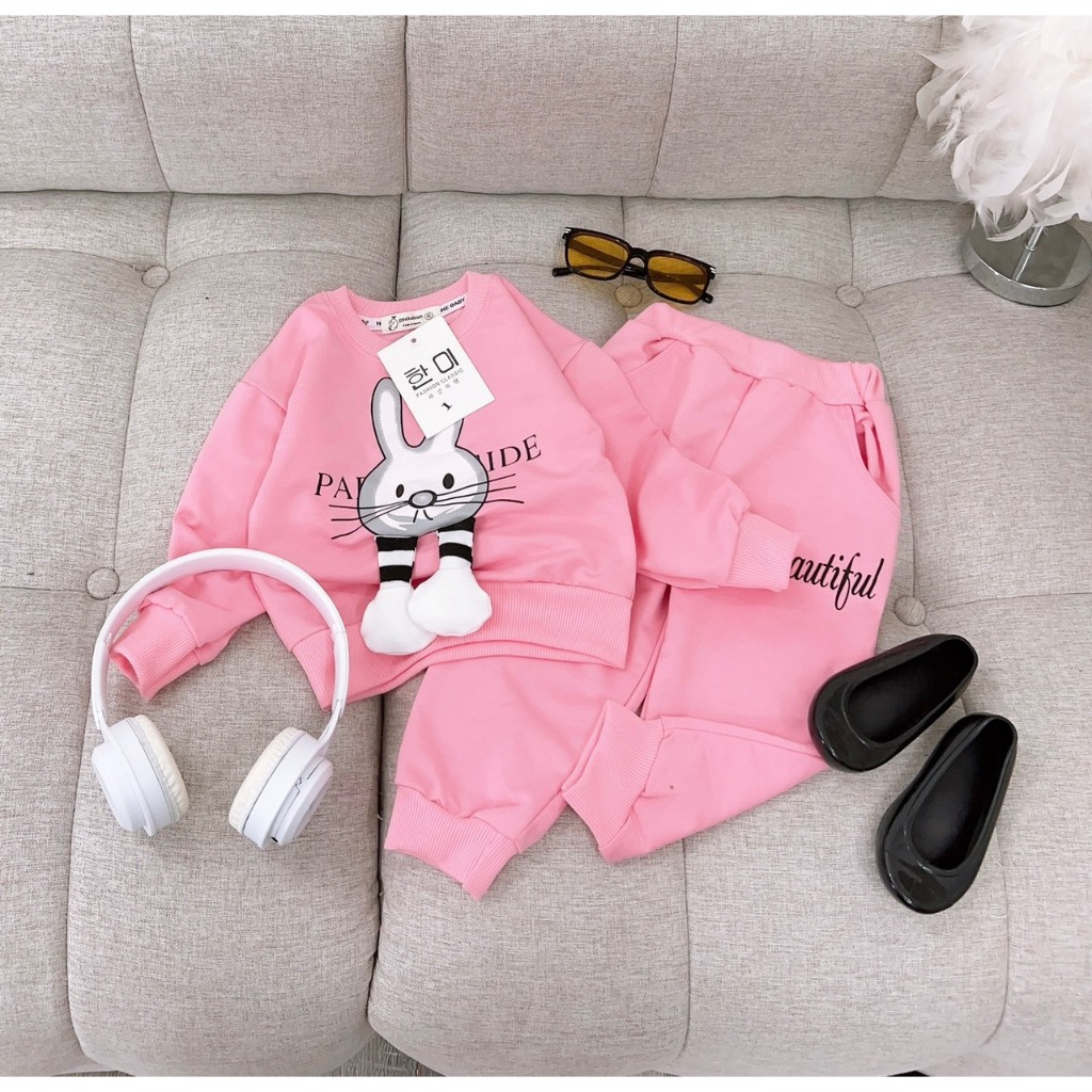 Bộ thỏ 2 tay thật bé gái