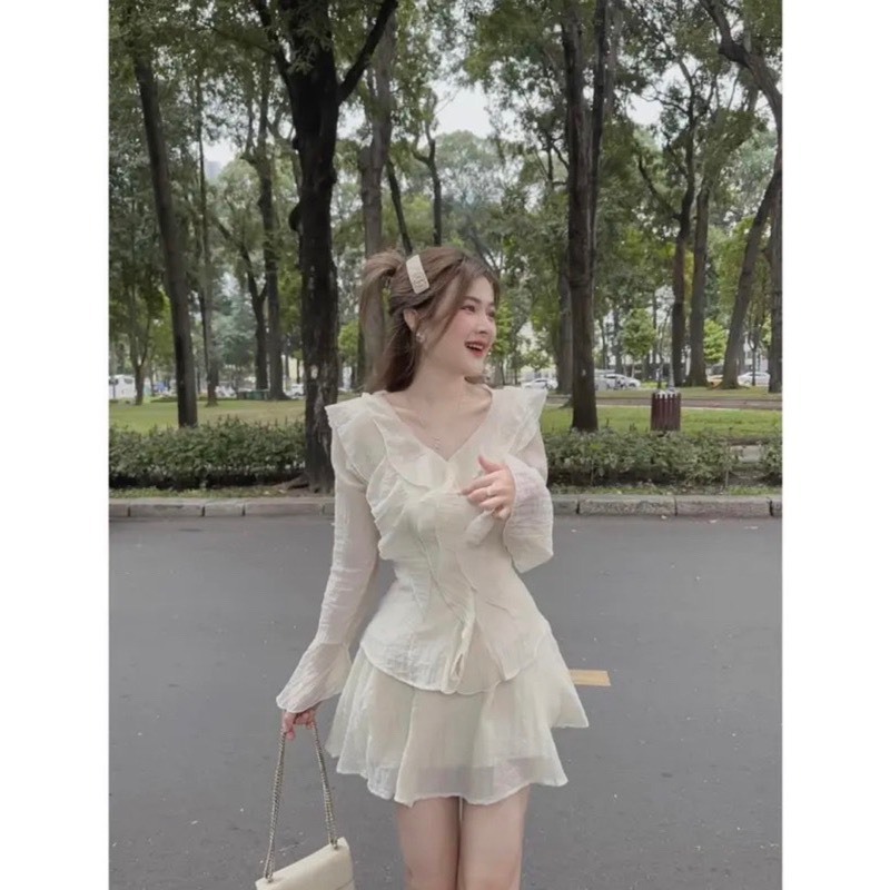 Sét Váy Nữ Áo Bèo Đũi Gân Cúc Ngọc Kèm Chân Váy Xoè Tiểu Thư