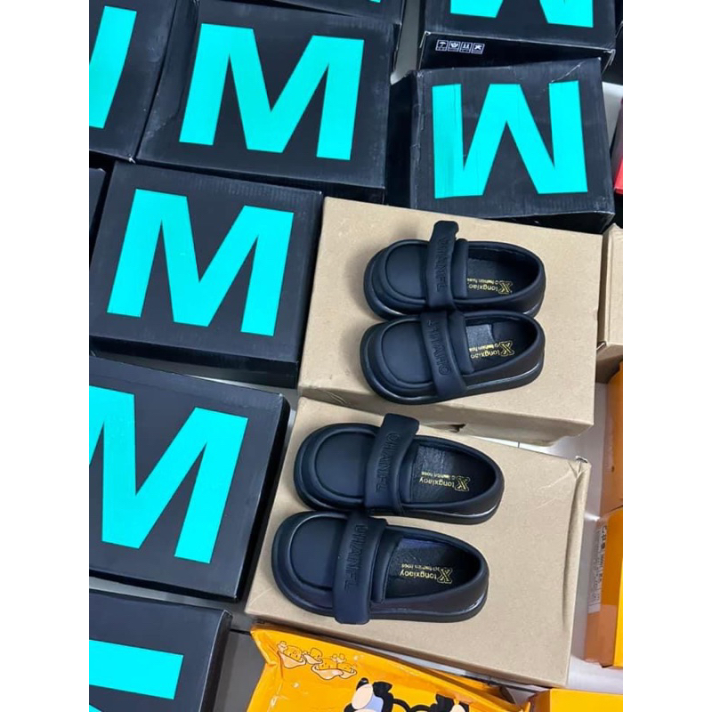 Giày công tử bé trai 2023