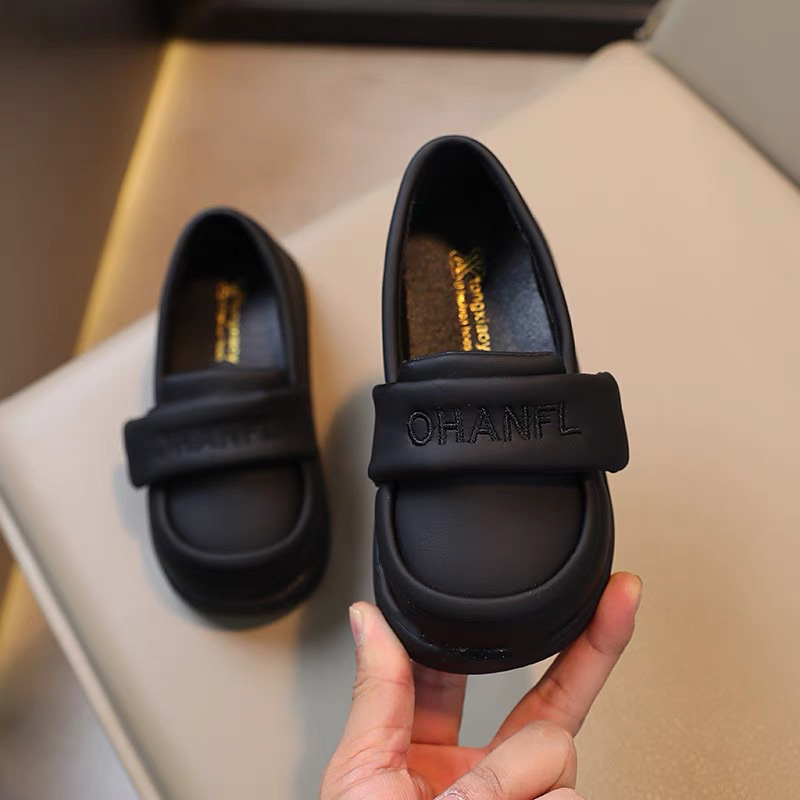 Giày công tử bé trai 2023