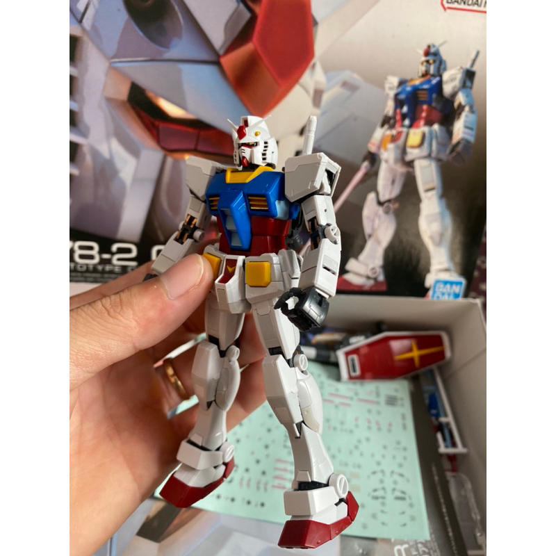 RX-78-2 GUNDAM - RG - 1/144 - MÔ HÌNH GUNDAM CHÍNH HÃNG BANDAI