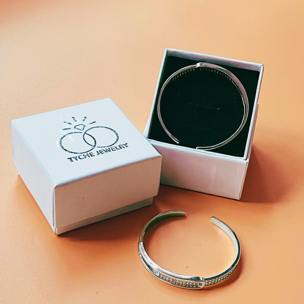 Vòng tay bạc nữ Tyche Girl over size kiểu dáng Hàn Quốc phong cách trẻ trung phù hợp đeo đi học, đi chơi TYCHE JEWELRY