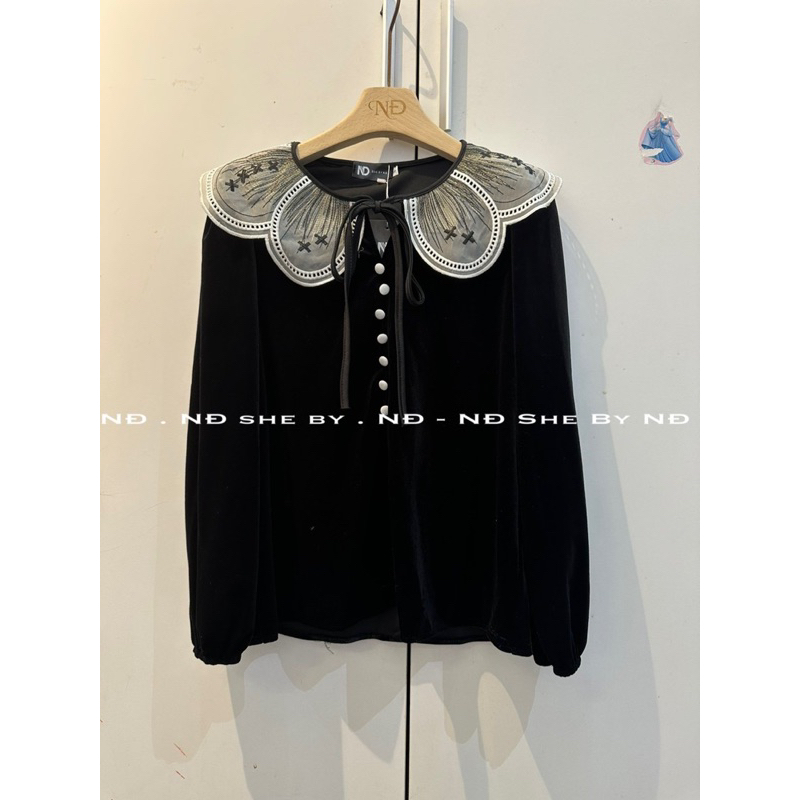 Áo nhung cổ pha ren tiểu thư