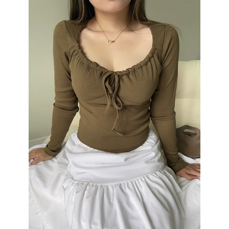 Áo tay dài ôm nơ thắt dây dáng