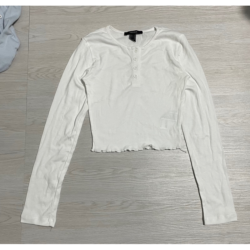 Áo crotop dài tay f21 .