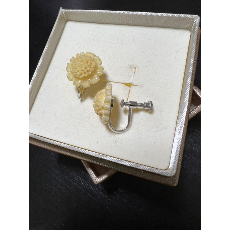 Bông tai dạng kẹp, chất liệu xg