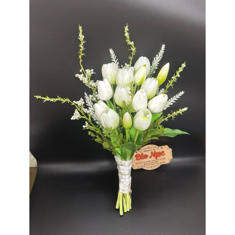 hoa cầm tay cô dâu (mã HCTAY18)