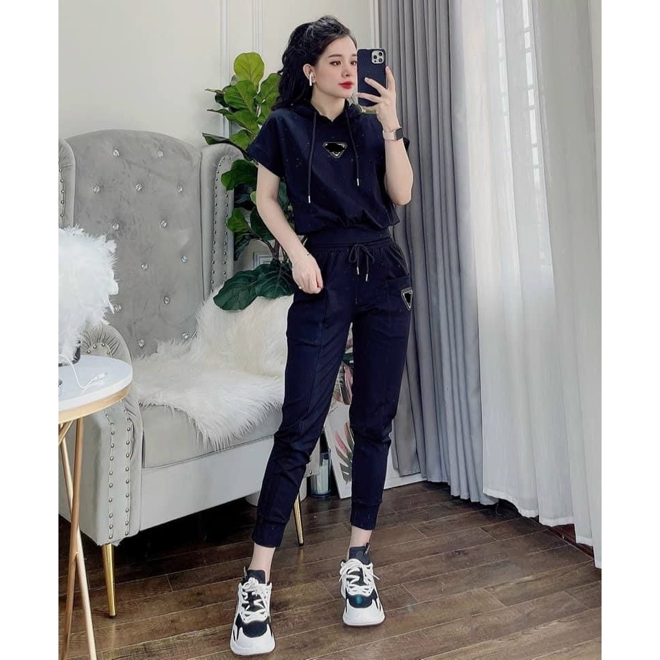 Bộ thu đông nữ mẫu mới logo pra.da siêu chất, Bộ thể thao nữ thu đông siêu hot - Mặc là xinh