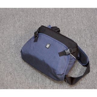 Túi máy ảnh có ngăn đựng ipad crumple roady 7500