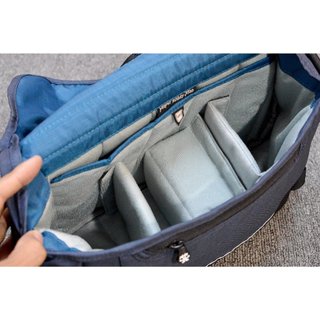 Túi máy ảnh có ngăn đựng ipad crumple roady 7500