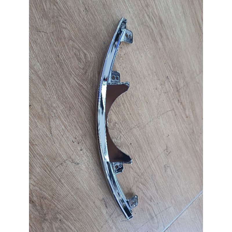 Nẹp viền xe máy điện Vespa