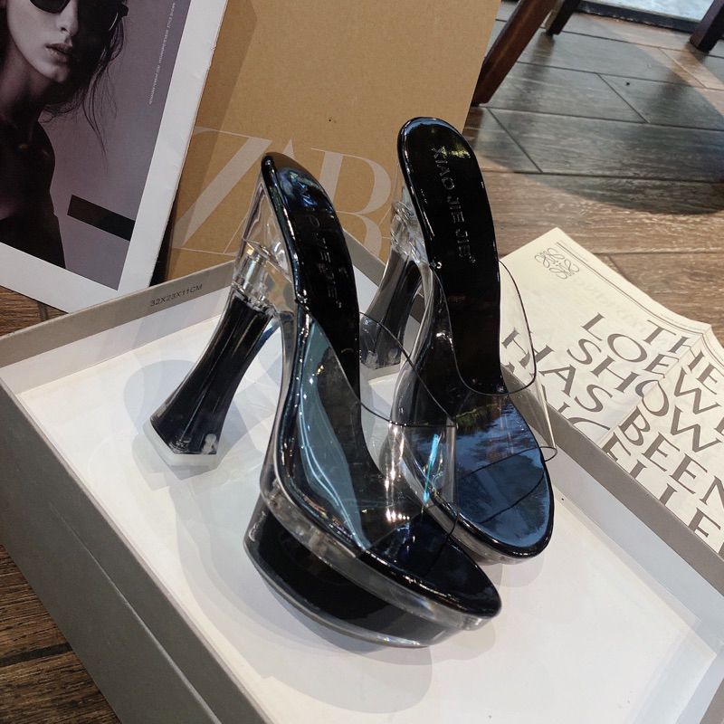 Giày cao đúp siu hot