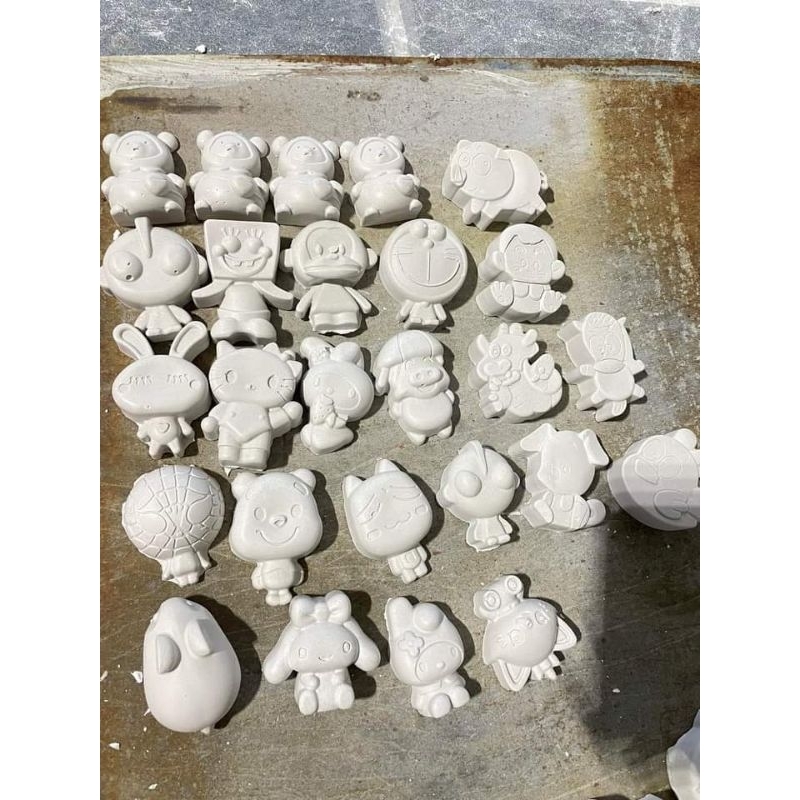 Lẻ 1 tượng thạch cao tô màu 5-6cm