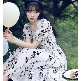 Đầm Tiểu Thư Dáng Dài, Phong Cách Retro