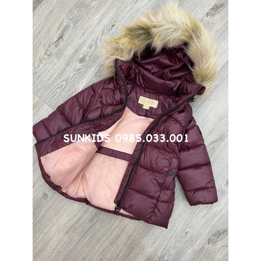 Áo phao bé gái MK dáng dài mũ lông