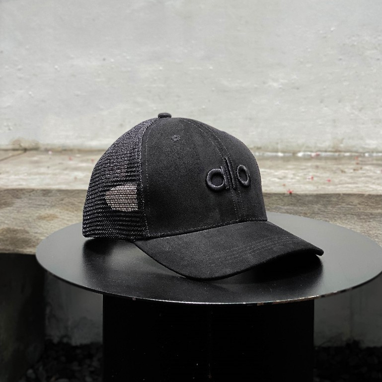 Mũ lưỡi trai màu đen alo CAPMAN da lộn phối lưới CM41