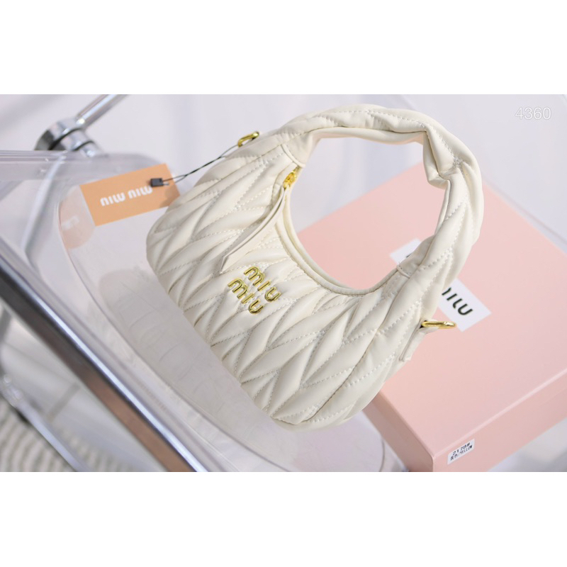 Túi Miu quai tròn liền kèm dây đeo chéo full box sz20