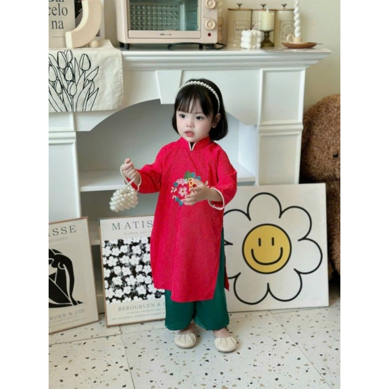 Set áo dài bé gái chất Nhung thêu hoa ngực cực xinh