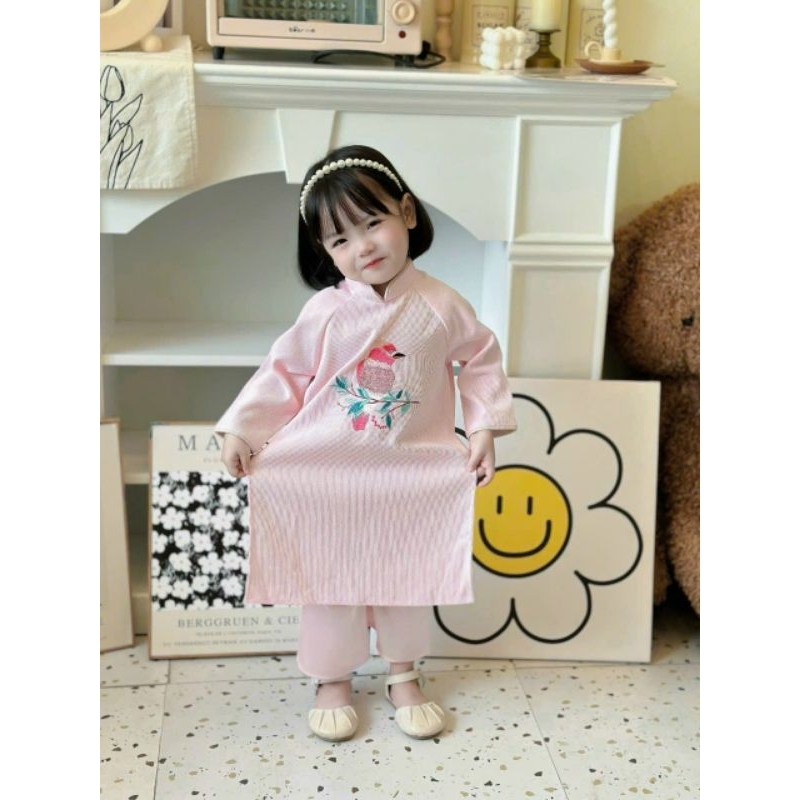 Set áo dài bé gái chất Nhung thêu hoa ngực cực xinh