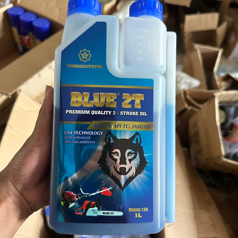 Dầu Nhớt 2Thì BLUE Con Sói . Dung Tích 1L Dùng Cho Các Loại Động Cơ 2Thì