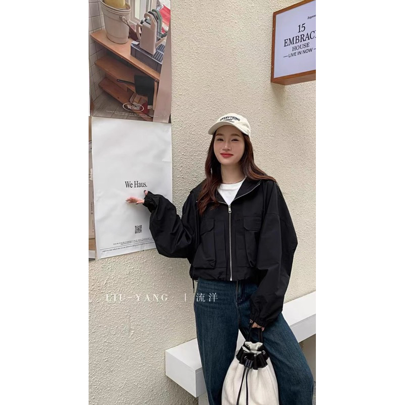 Áo khoác dù kaki túi vuông COMIC