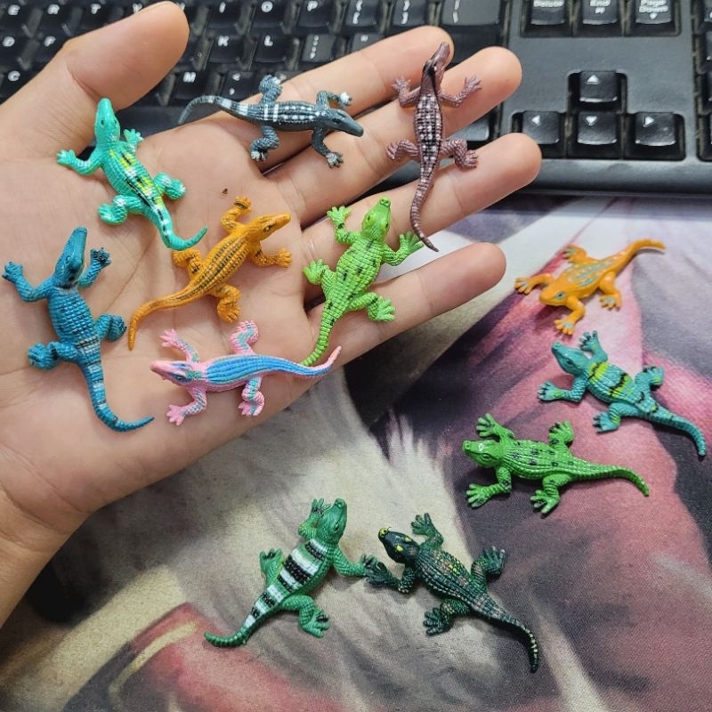 Đồ chơi 12 Cá Sấu 5.5 cm mô hình động vật nhựa Wild Animal ngộ nghĩnh nhiều màu cho bé - New4all