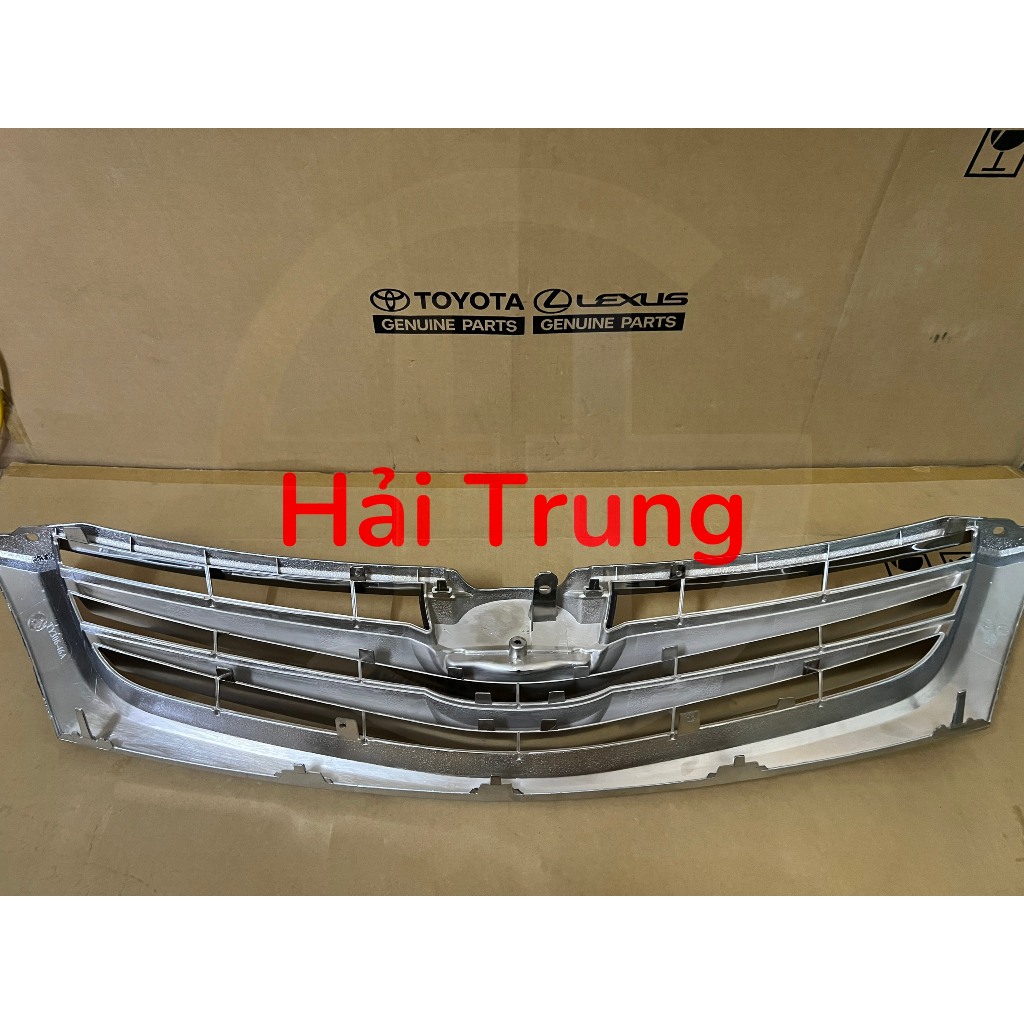 Mặt ca lăng Toyota Innova 2008-2012 liền logo mạ crom TY30646ACR