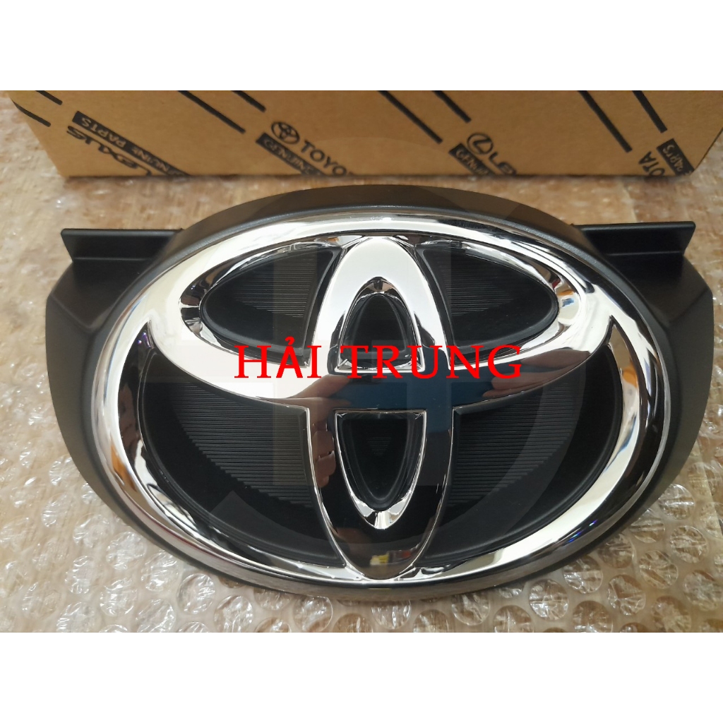 Mặt ca lăng Toyota Innova 2008-2012 liền logo mạ crom TY30646ACR